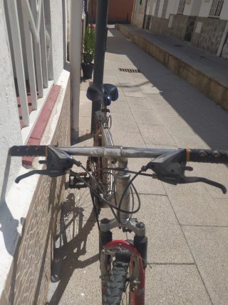 Bicicleta de Montaña AirForce Roja
