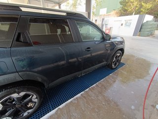 DACIA BIGSTER EXTREME HYBRID 155 CV — FULL EQUIPE!
