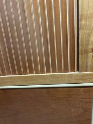 Secreter madera de cerezo.