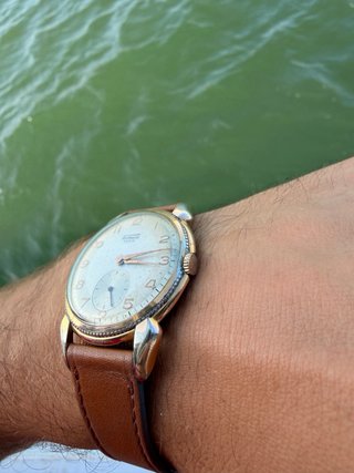 Reloj Tormas