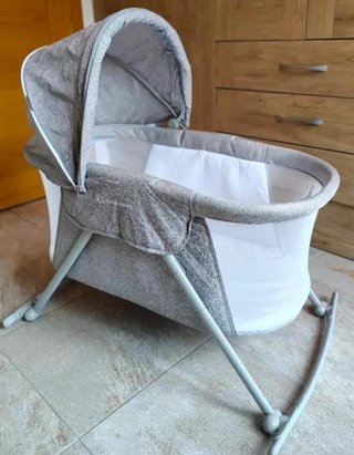 Minicuna Kinderkraft Casi Nueva