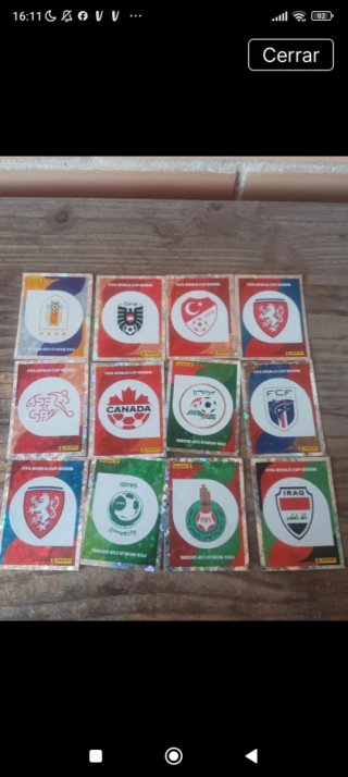 Lote 12 cromos FIFA World Cup 2026