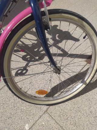 Bicicleta infantil B'Twin rosa y azul