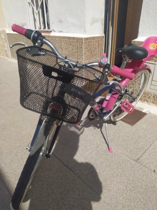Bicicleta infantil B'Twin rosa y azul