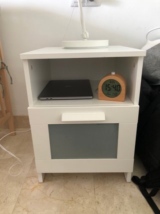 Mesita de noche BRIMNES Ikea blanca como nueva