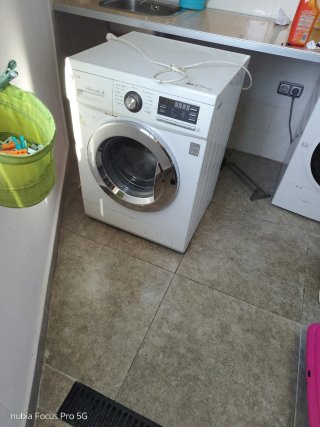 Lavadora LG Carga Frontal Blanca