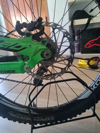 YT Industries Bicicleta DH