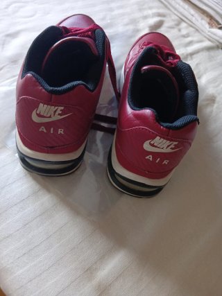 Zapatillas Nike granates