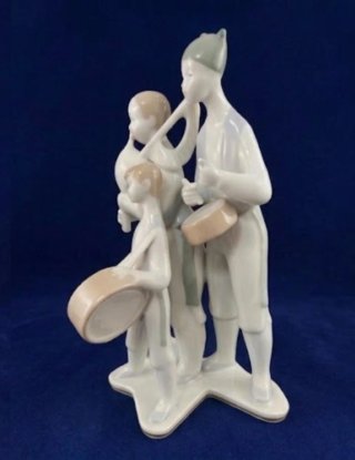 Figura Gaiteros Santa Clara Moisés Álvarez