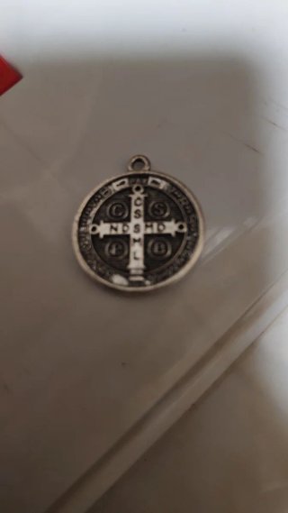 Medalla San Benito PAX Plata Antigua