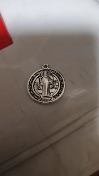 Medalla San Benito PAX Plata Antigua