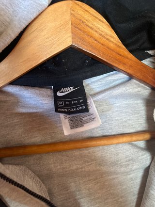 Conjunto chándal Nike Tech Gris