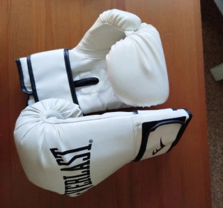 Guantes de Boxeo Everlast Blancos