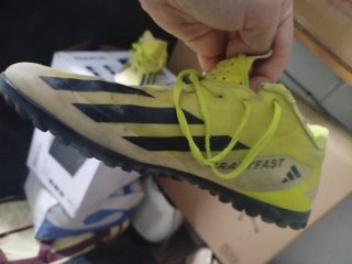 Botas fútbol Adidas X Crazyfast multitacos