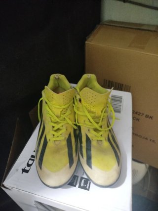Botas fútbol Adidas X Crazyfast multitacos