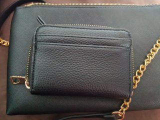 Bolso y cartera a juego