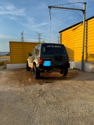 Mitsubishi Montero 1993