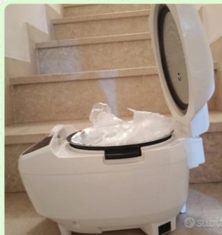 Multicooker impastare cuoce