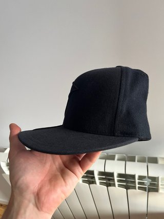 Gorra trucker Famous Stars & Straps