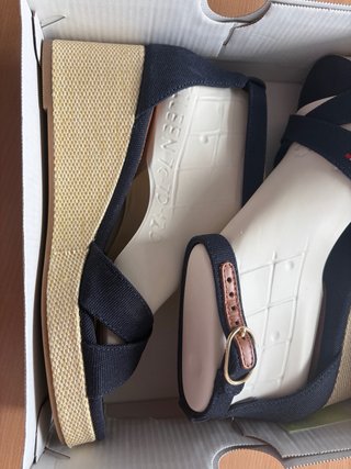 Sandalias Tommy Hilfiger Cuña Beige y Azul