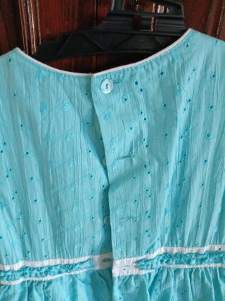 Vestido azul Mayoral con volantes