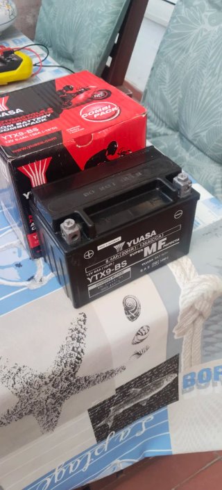 Batería Yuasa YTX9-BS Moto AGM