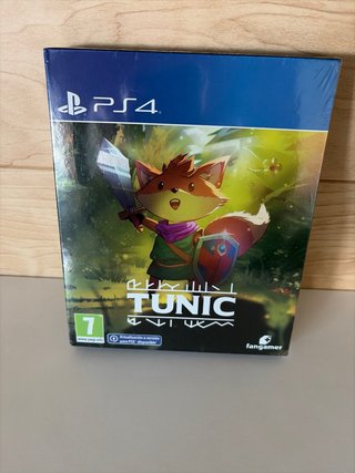Tunic PS4 (PlayStation 4)