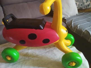 Ciclomotor Playskool Ladybug juguete para los cole