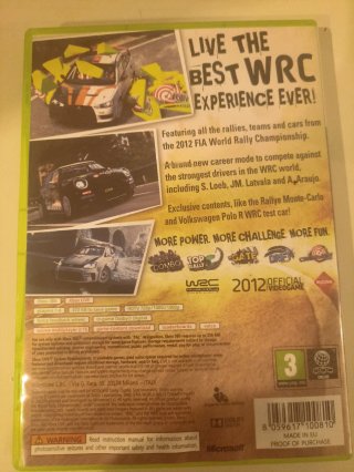 Carcasa y manual WRC 3 FIA World Rally Championshi