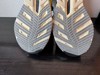 Adidas adistar BYD Talla 43