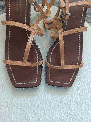 Sandalias de piel con tachuelas ♡ TOPSHOP * 37