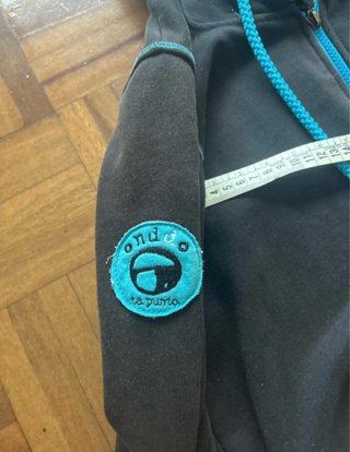 Chaqueta Onddo ta punto Negra y Azul. Talla S.