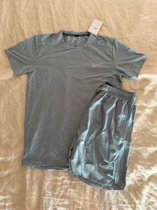 Conjunto Deportivo Nike Running Gris Tallas M y L