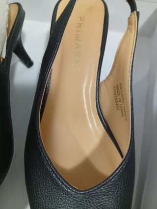 Zapatos de Salón Negros, Elegantes y muy cómodos.