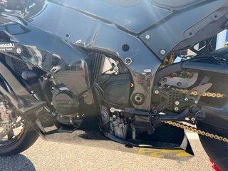 Kawasaki ZX10R Negra Sportbike