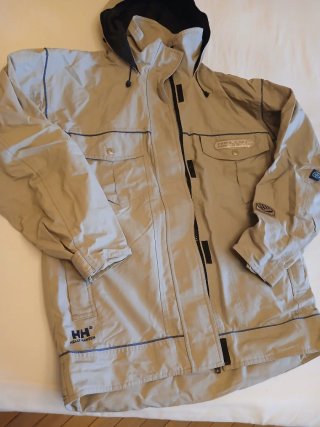 Chaqueta Helly Hansen Caballero. Climas extremos