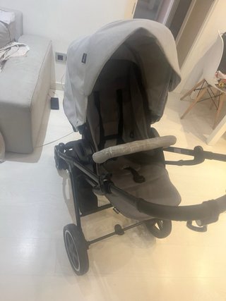 Silla de paseo reversible para bebé buen estado