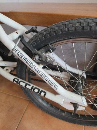 Bicicleta BMX Street XR Blanca