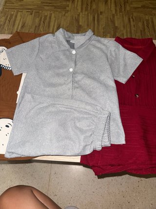 Set de tres conjuntos niño T6 años.