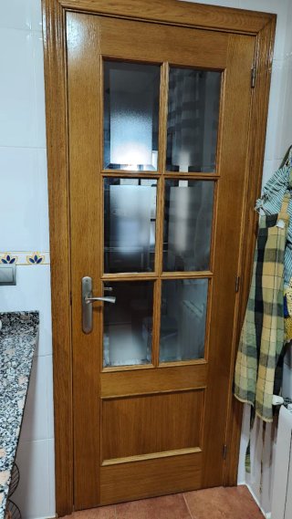 Puertas de interior de madera con cristal