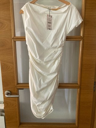 Vestido Zara blanco