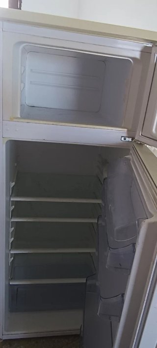 Nevera blanca usado pero buen estado