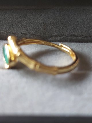 Anillo esmeralda ajustable diseño bambú