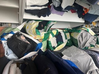 Lote Ropa Vintage Marcas Fútbol y Moto +900 prenda
