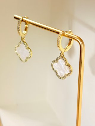 Pendientes elegantes acero inoxidable oro blanco
