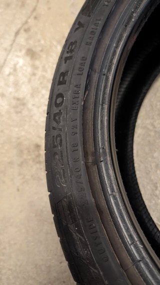 Neumáticos 225/40/18