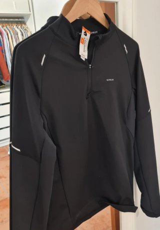 Camiseta Kiprun Run 500 Warm negro, manga larga