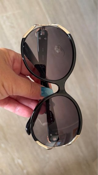 Gafas de Sol Guess Originales Negras y Doradas