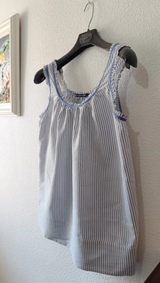 Blusón tirantes French Connection Talla L