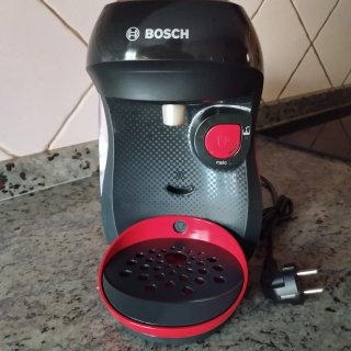 Cafetera Bosch Tassimo Roja y Negra
